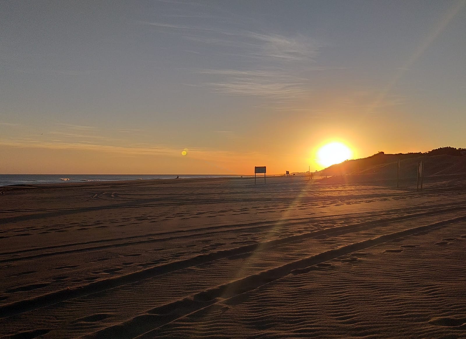 Atardeceres dorados sobre el mar